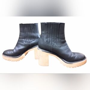 Dolce Vita Caster Women's Boots Size 8 Black Leather Heeled Ankle Boot